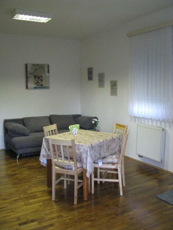 Appartement Hisa Marjetica à Maribor Extérieur photo